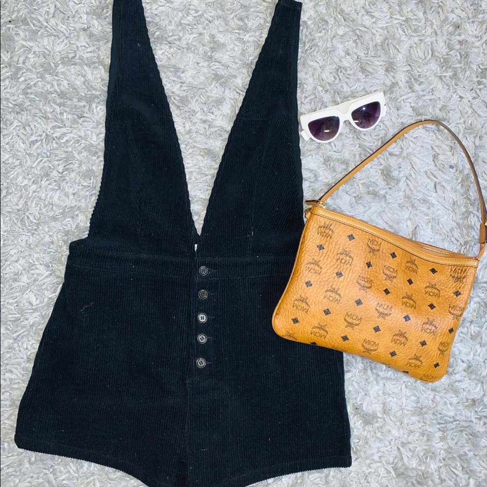 Wild Honey Black Romper • $25 • Message to purchase • (Size L) • Worn once